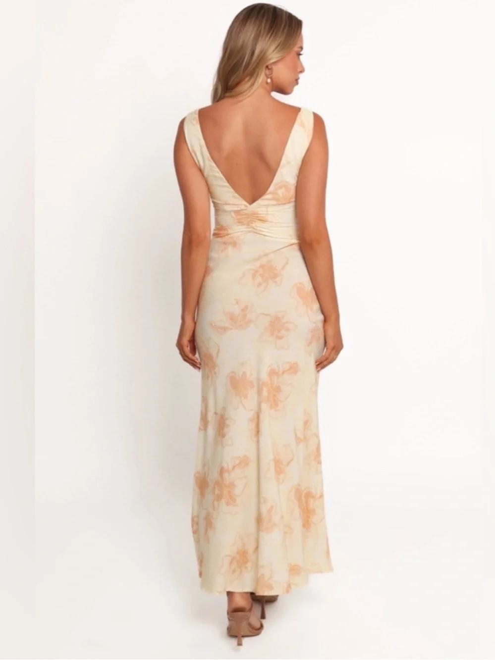 Petal & Pup Orin Maxi‎ Dress Size Medium Floral Yellow Cut Out - Picture 5 of 16